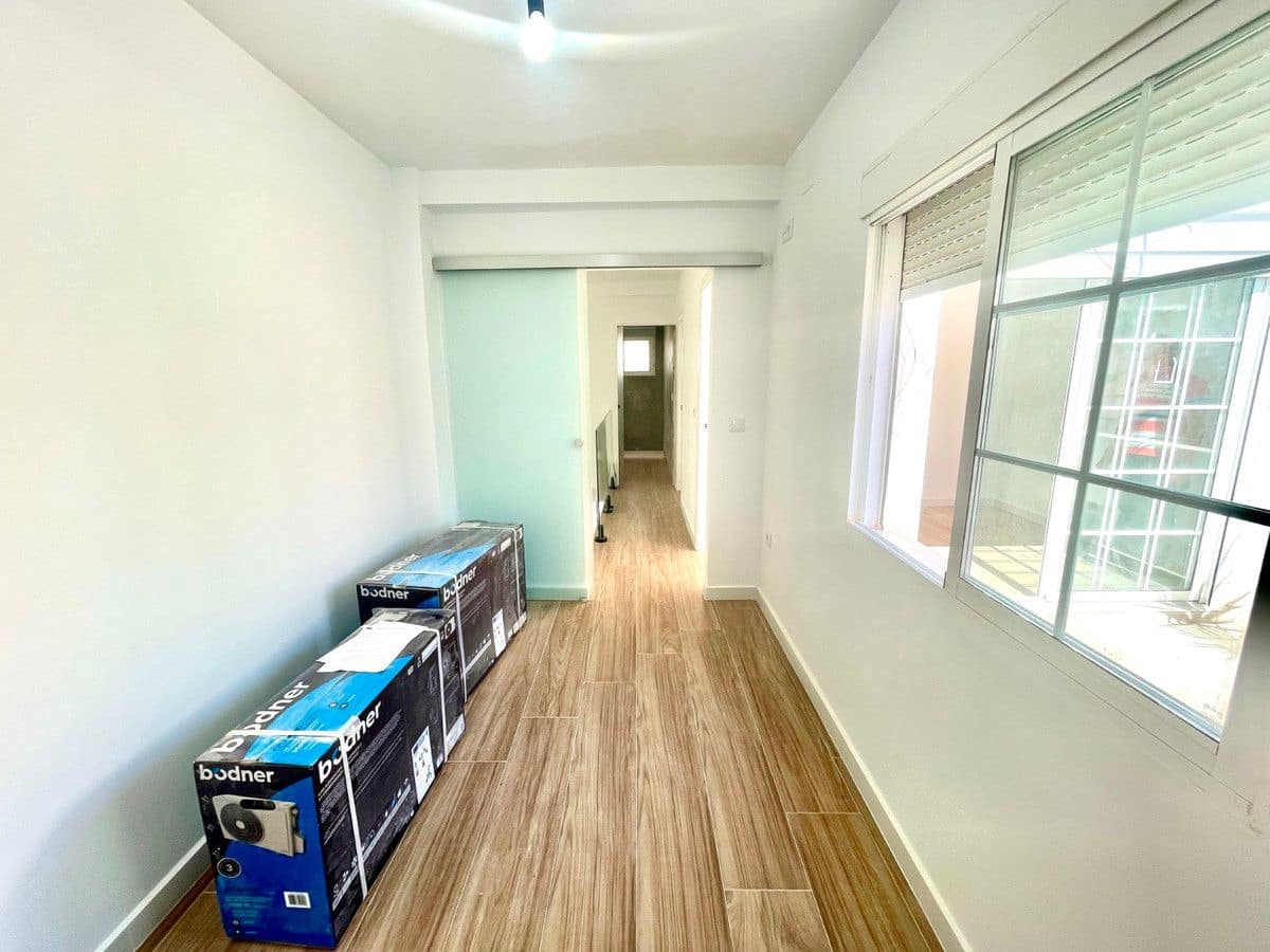 3 makuuhuone Omakotitalo myytävänä paikassa Daya Vieja - 165 900 € (Ref: 10028648)