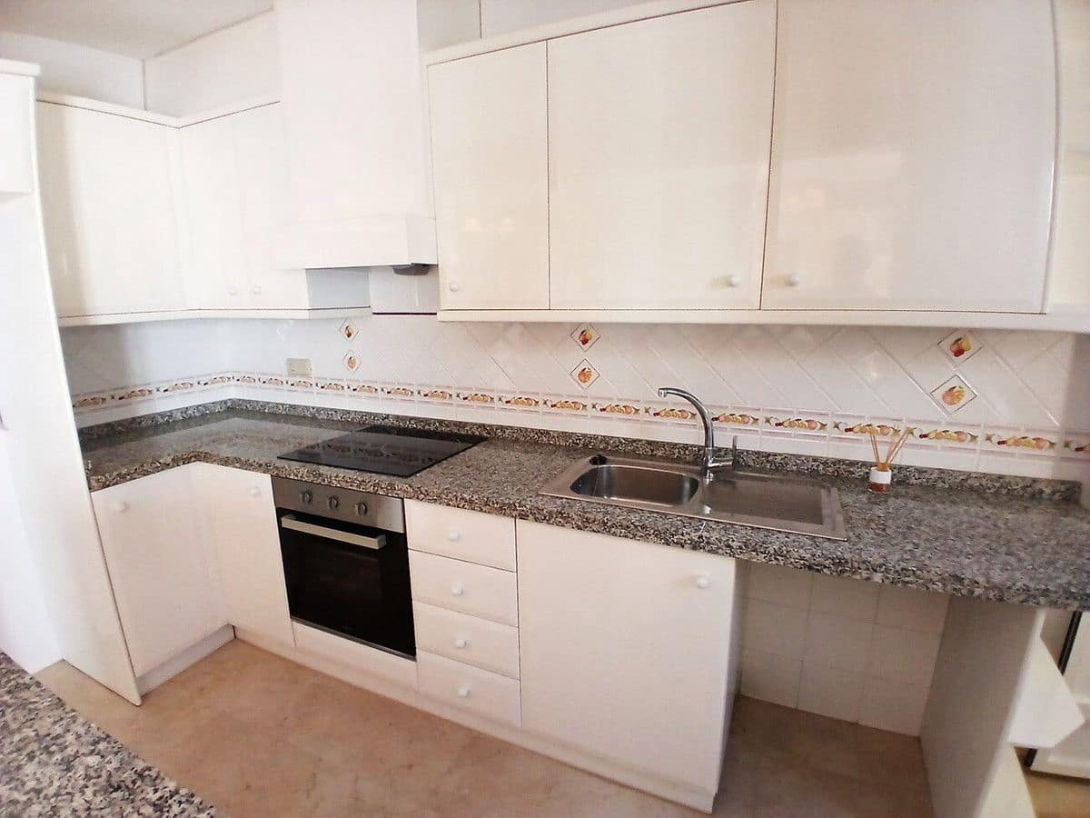 2 sypialnia Willa na sprzedaż w Orihuela Costa z basenem - 215 000 € (Ref: 10028651)