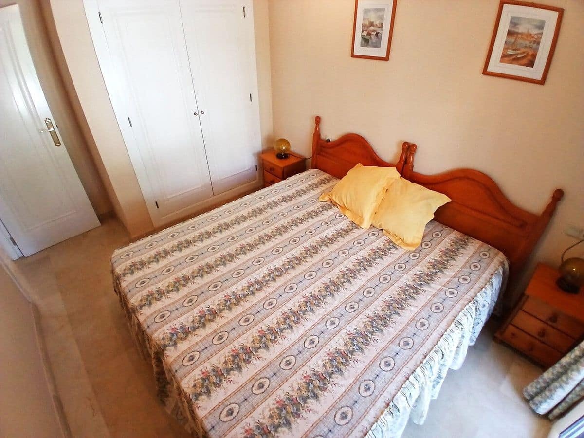 2 sypialnia Willa na sprzedaż w Orihuela Costa z basenem - 215 000 € (Ref: 10028651)