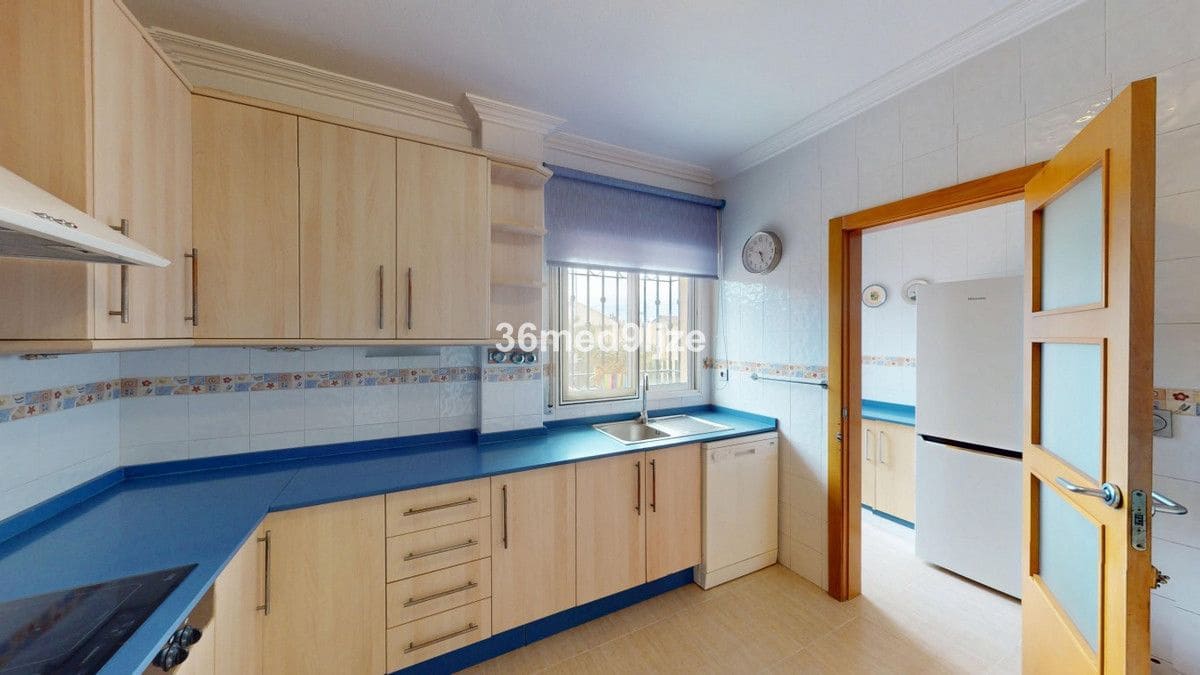 4 sovrum Villa till salu i Los Alcazares - 350 000 € (Ref: 10028654)