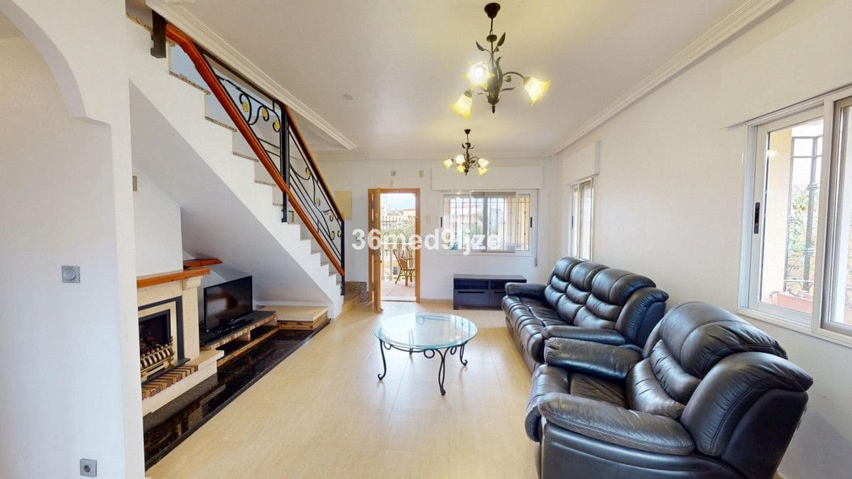 4 sovrum Villa till salu i Los Alcazares - 350 000 € (Ref: 10028654)