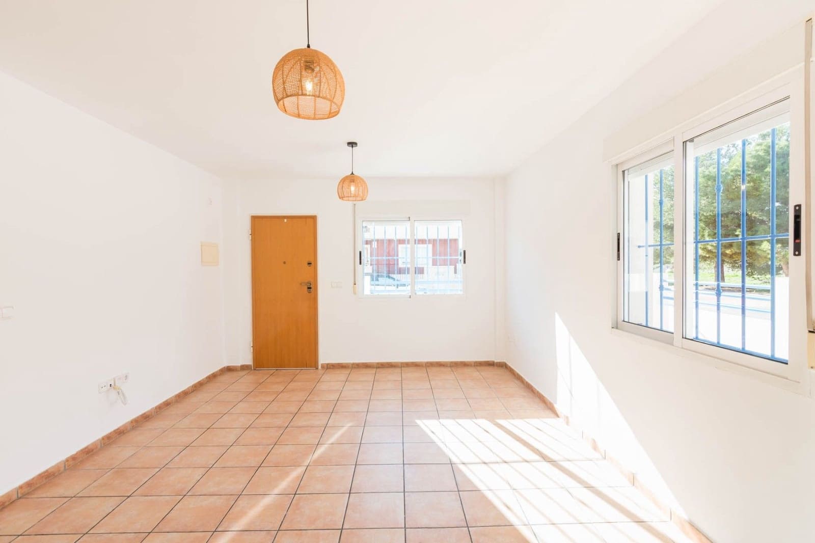 3 Zimmer Haus zu verkaufen in Roda mit Garage - 235.000 € (Ref: 10028656)