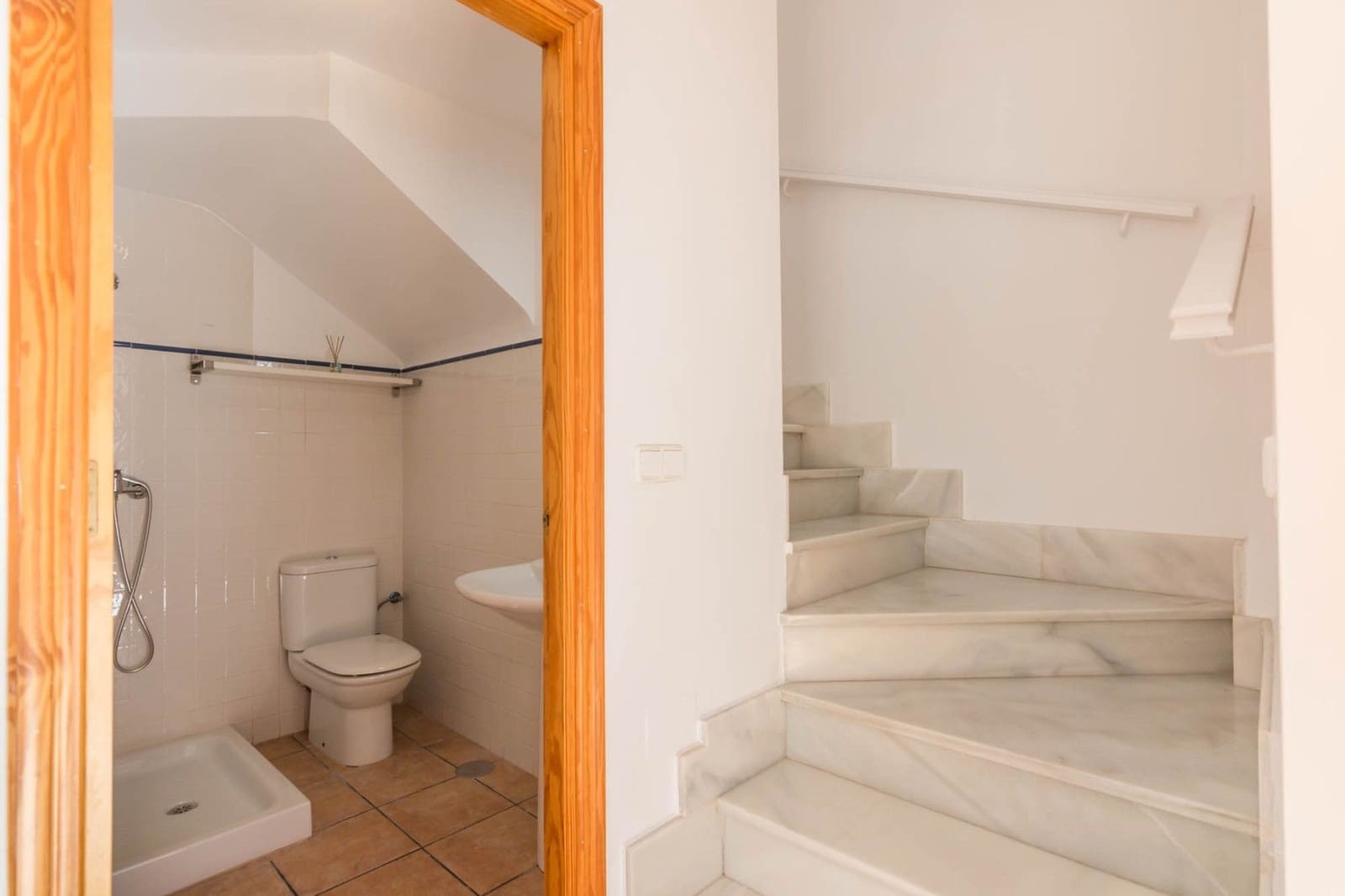 3 Zimmer Haus zu verkaufen in Roda mit Garage - 235.000 € (Ref: 10028656)