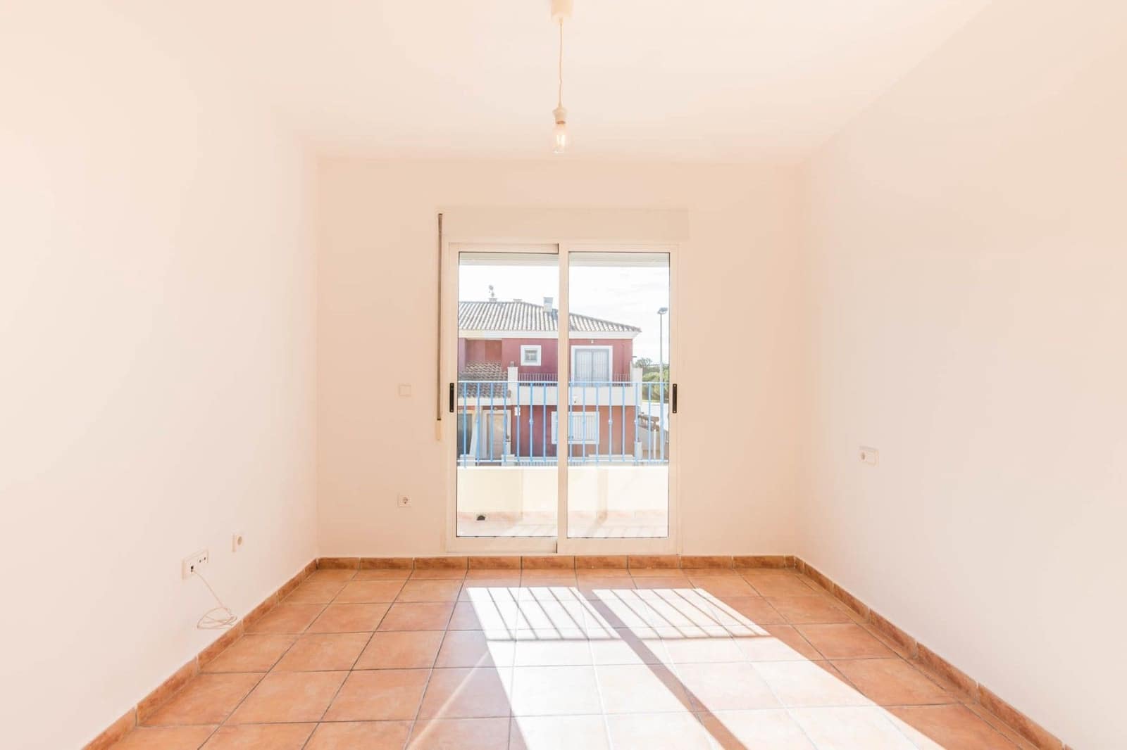 3 Zimmer Haus zu verkaufen in Roda mit Garage - 235.000 € (Ref: 10028656)