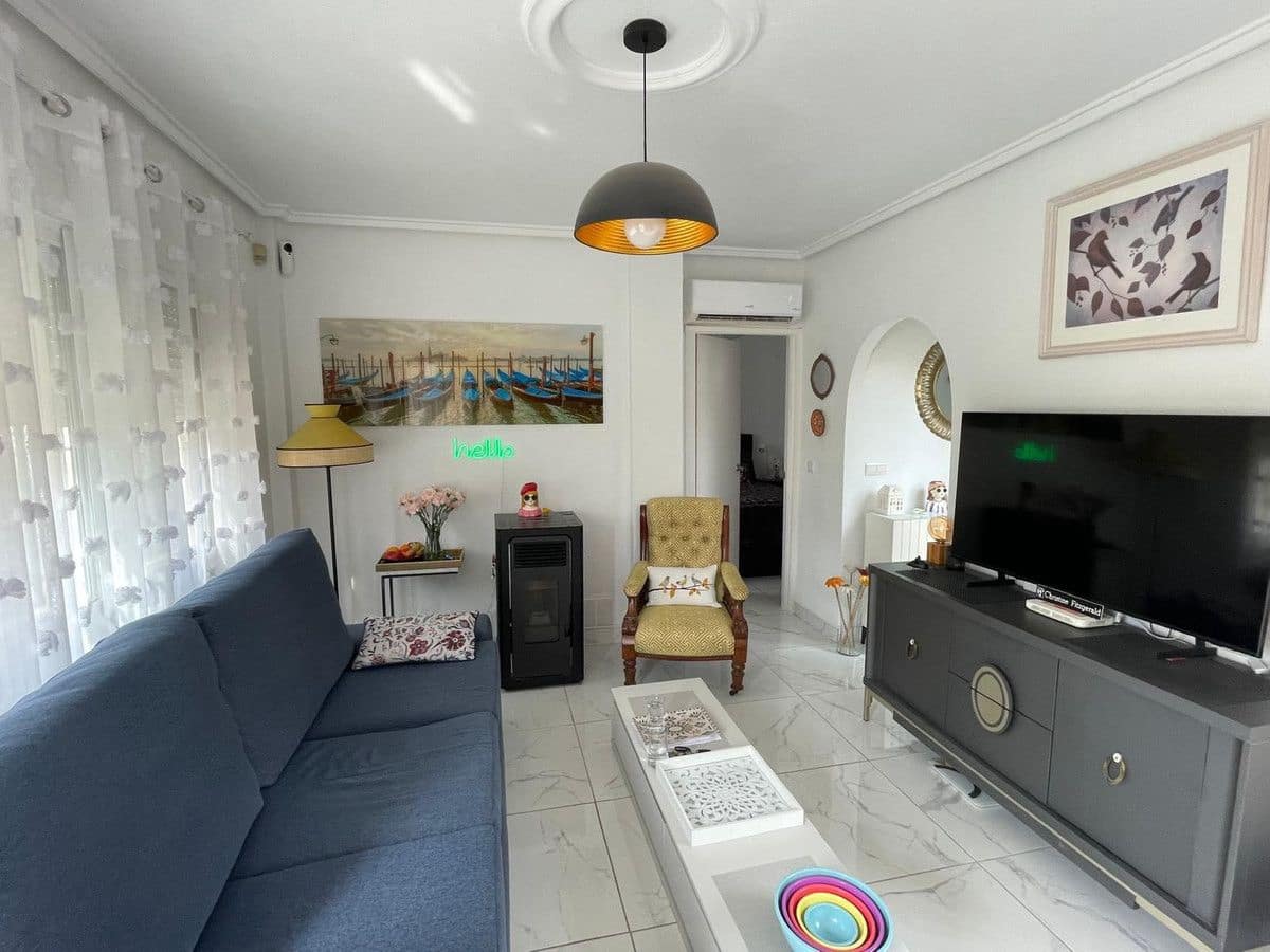 2 makuuhuone Huvila myytävänä paikassa Benijofar mukana uima-altaan - 220 000 € (Ref: 10028659)