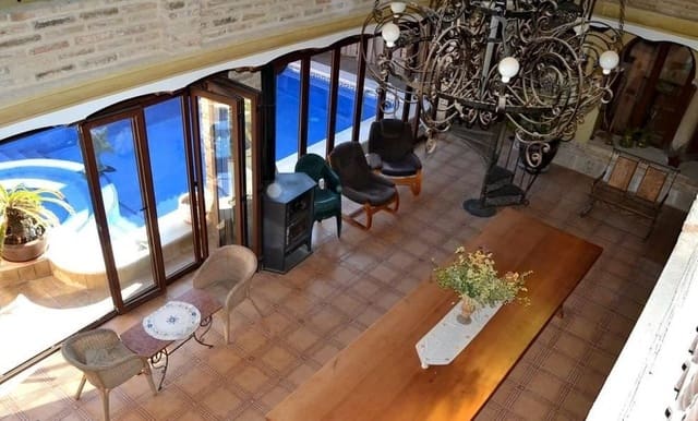 4 bedroom Villa for sale in San Miguel de Salinas - € 600,000 (Ref: 10028667)
