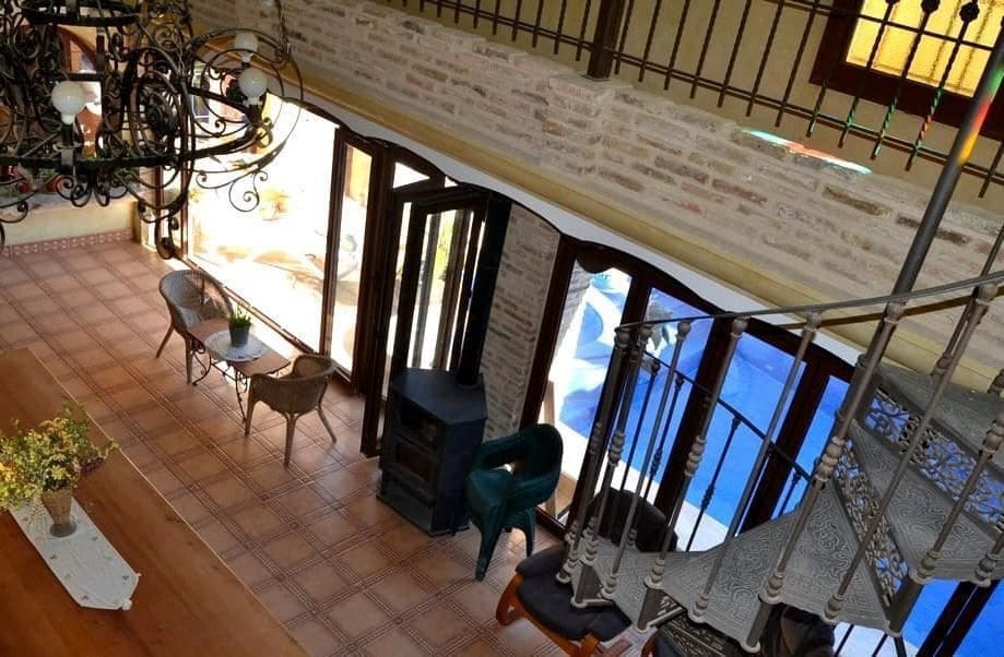 4 bedroom Villa for sale in San Miguel de Salinas - € 600,000 (Ref: 10028667)