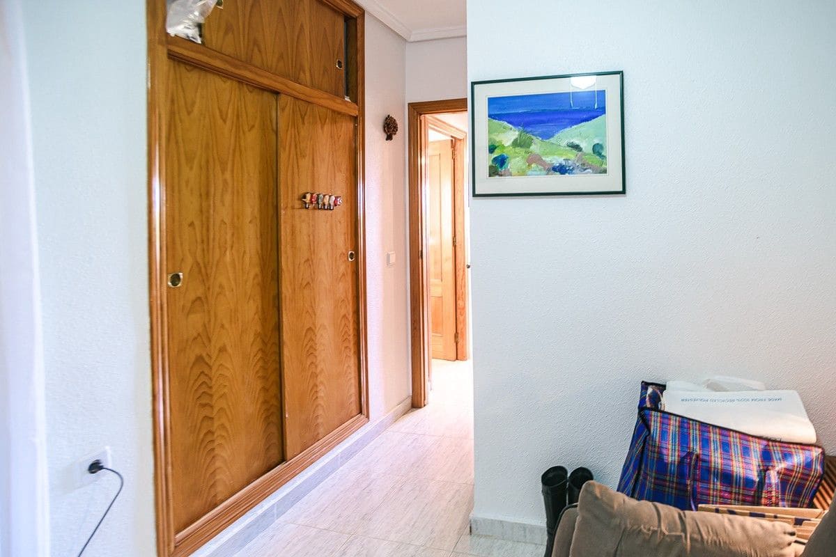 4 makuuhuone Huoneisto myytävänä paikassa Daya Nueva mukana uima-altaan - 249 900 € (Ref: 10028669)