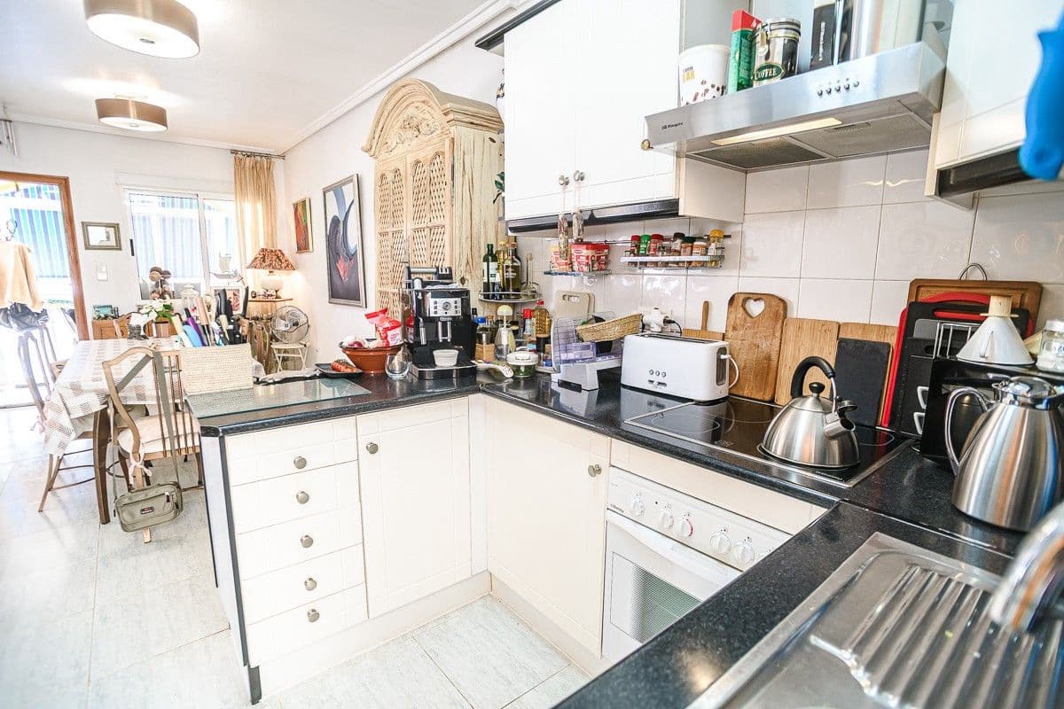 4 makuuhuone Huoneisto myytävänä paikassa Daya Nueva mukana uima-altaan - 249 900 € (Ref: 10028669)