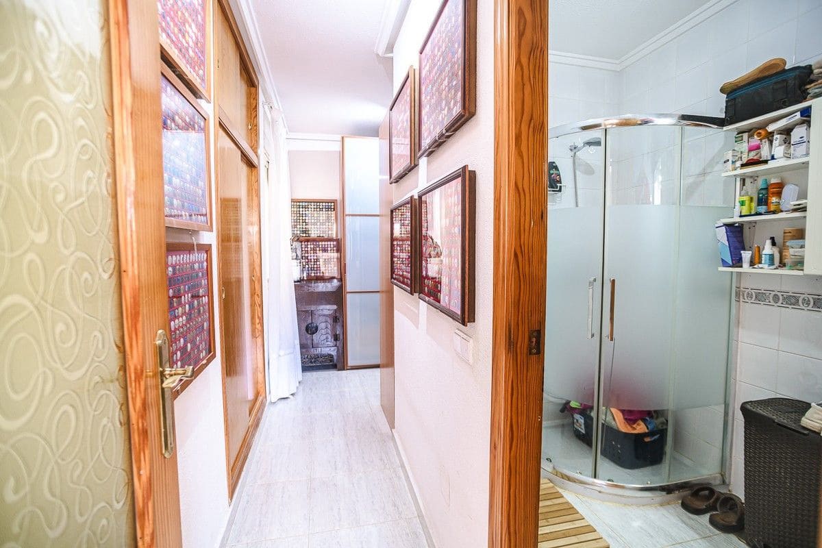 4 makuuhuone Huoneisto myytävänä paikassa Daya Nueva mukana uima-altaan - 249 900 € (Ref: 10028669)