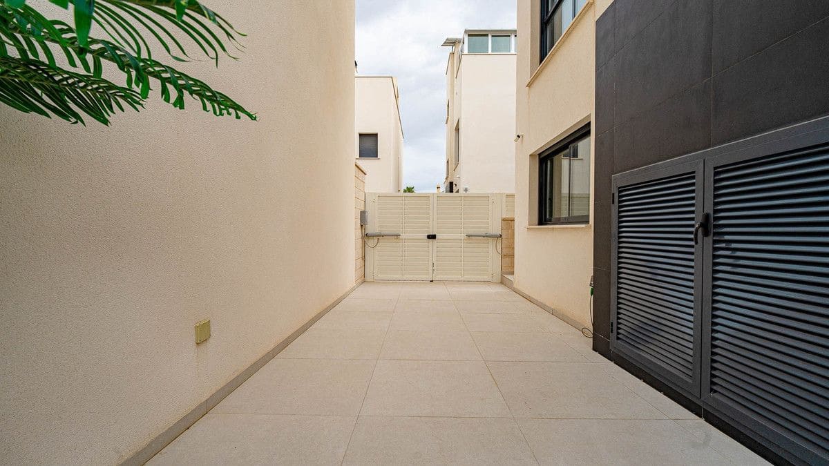 4 quarto Moradia para venda em Orihuela Costa - 650 000 € (Ref: 10028671)