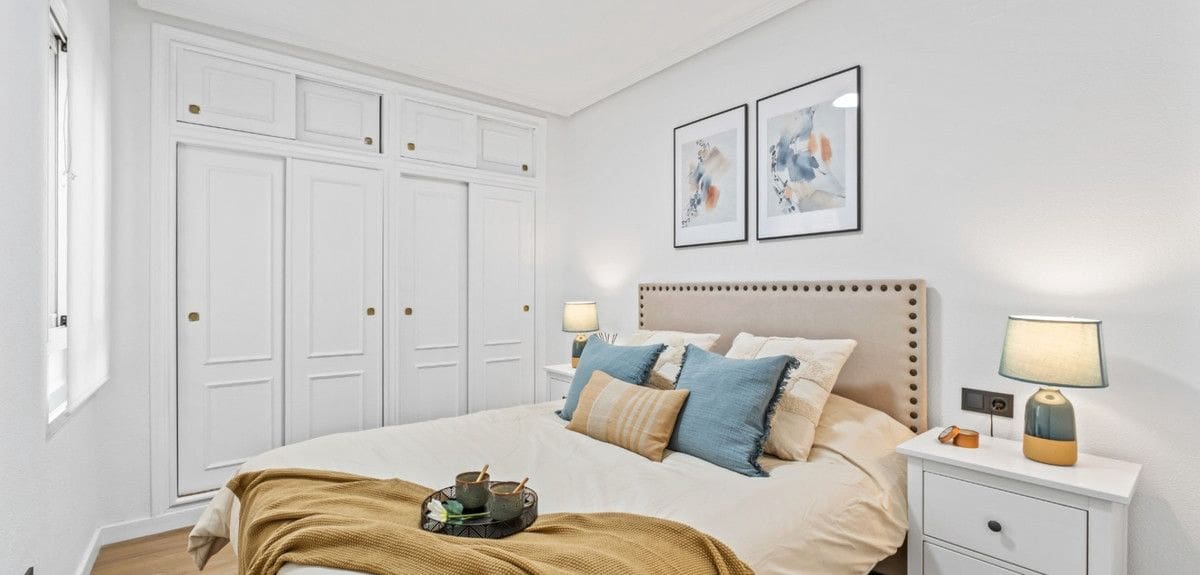 2 quarto Apartamento para venda em Daya Nueva com piscina - 194 800 € (Ref: 10028674)