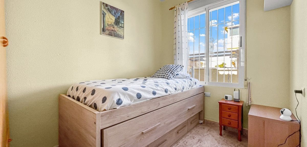 2 sypialnia Willa na sprzedaż w La Zenia z basenem - 176 900 € (Ref: 10028681)