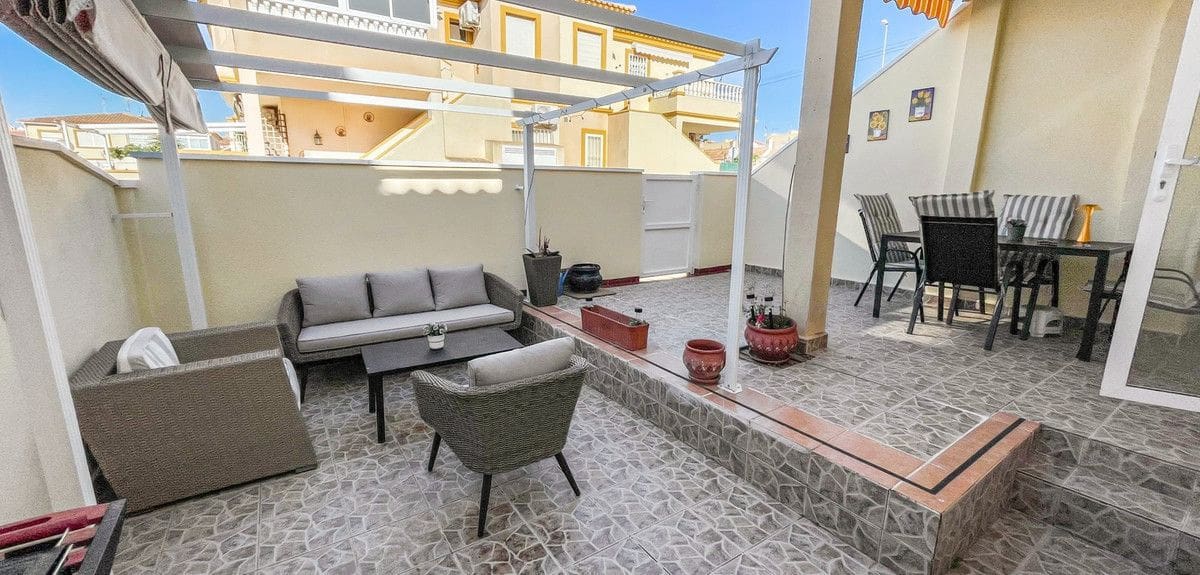 2 sypialnia Willa na sprzedaż w La Zenia z basenem - 176 900 € (Ref: 10028681)