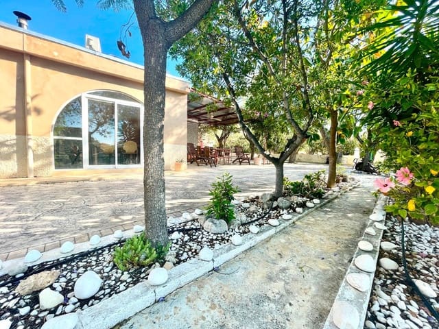 5 soveværelse Finca/Landehus til salg i Crevillente / Crevillent - € 422.000 (Ref: 10028683)