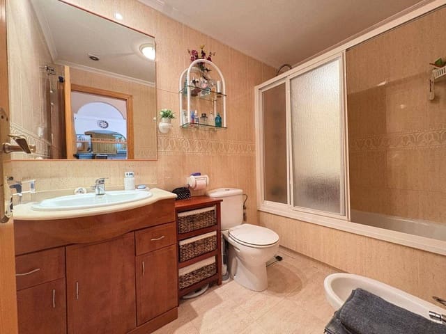 2 bedroom Apartment for sale in Gran Alacant, Santa Pola - € 239,900 (Ref: 10028685)