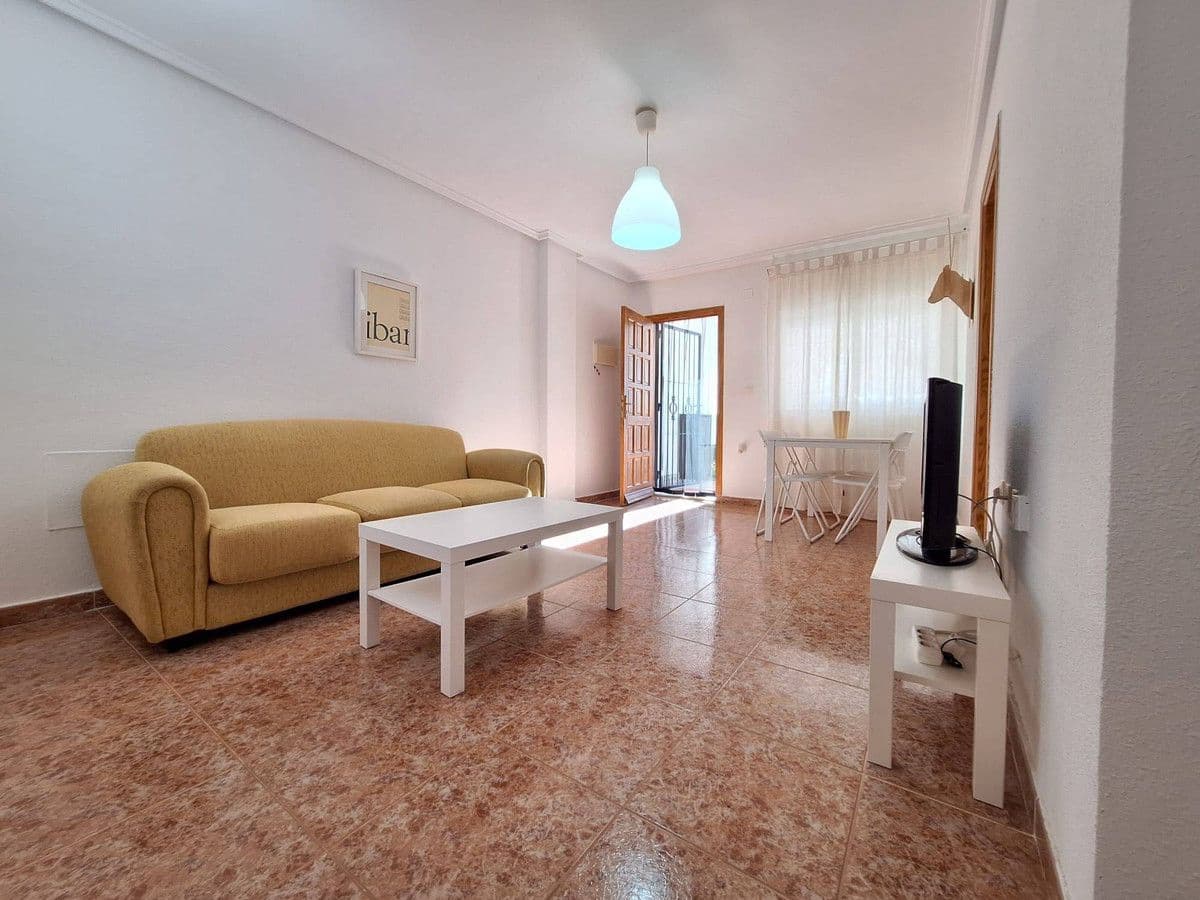 2 bedroom Apartment for sale in Gran Alacant - € 189,000 (Ref: 10028686)