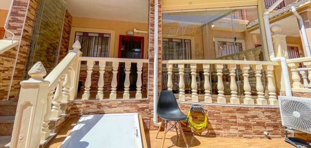 3 bedroom Townhouse for sale in La Zenia, Orihuela with pool - € 285,000 (Ref: 10028688)