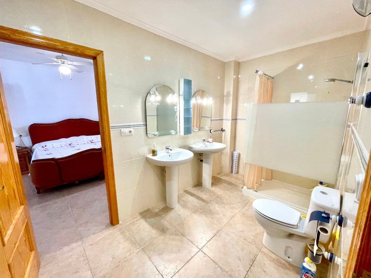 4 slaapkamer Villa te koop in Daya Nueva - € 395.000 (Ref: 10028692)