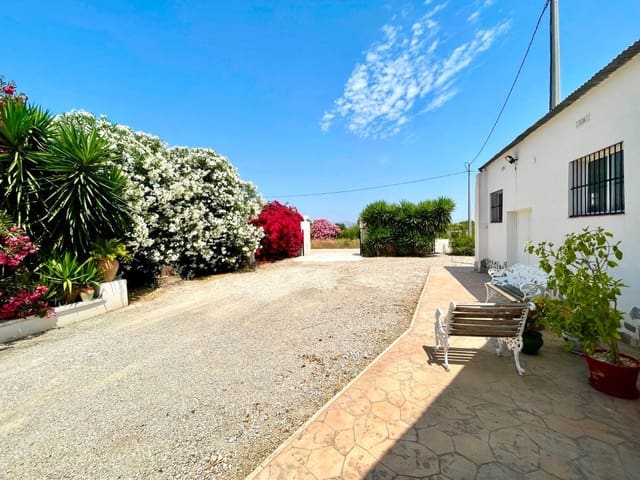 4 slaapkamer Villa te koop in Daya Nueva - € 395.000 (Ref: 10028692)