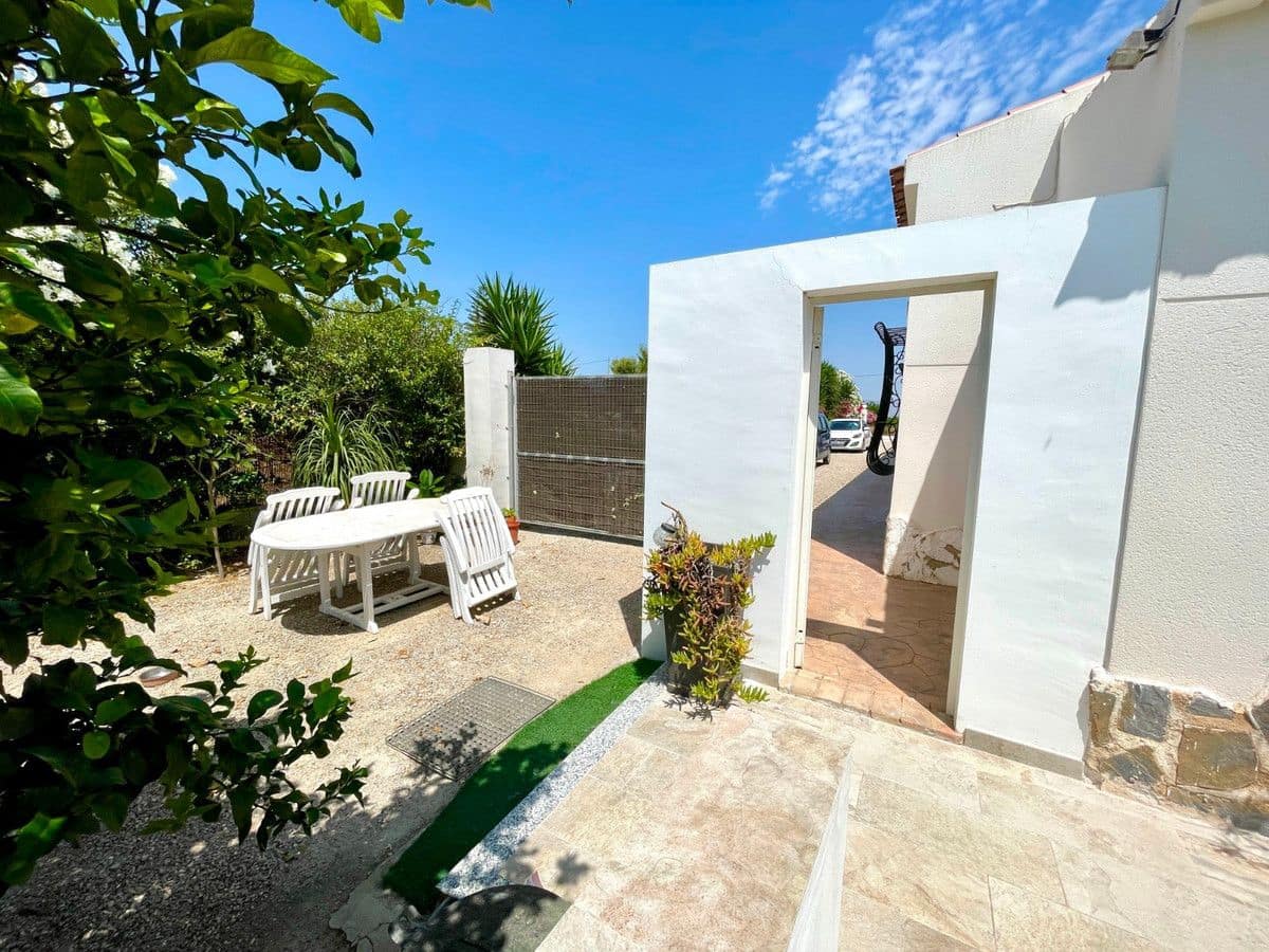 4 slaapkamer Villa te koop in Daya Nueva - € 395.000 (Ref: 10028692)