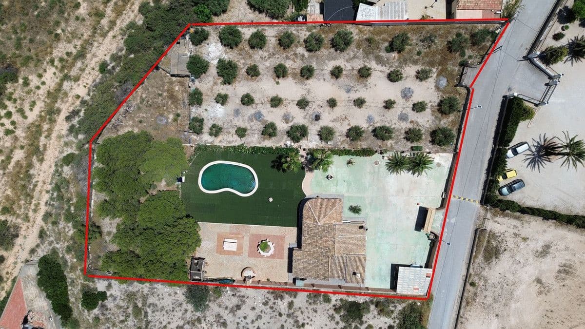 3 Zimmer Finca/Landgut zu verkaufen in Albatera mit Pool - 349.000 € (Ref: 10028696)