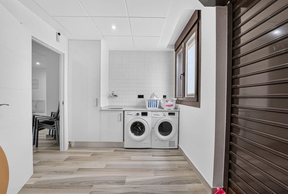 4 soverom Villa til salgs i Los Balcones med svømmebasseng - € 515 000 (Ref: 10028707)