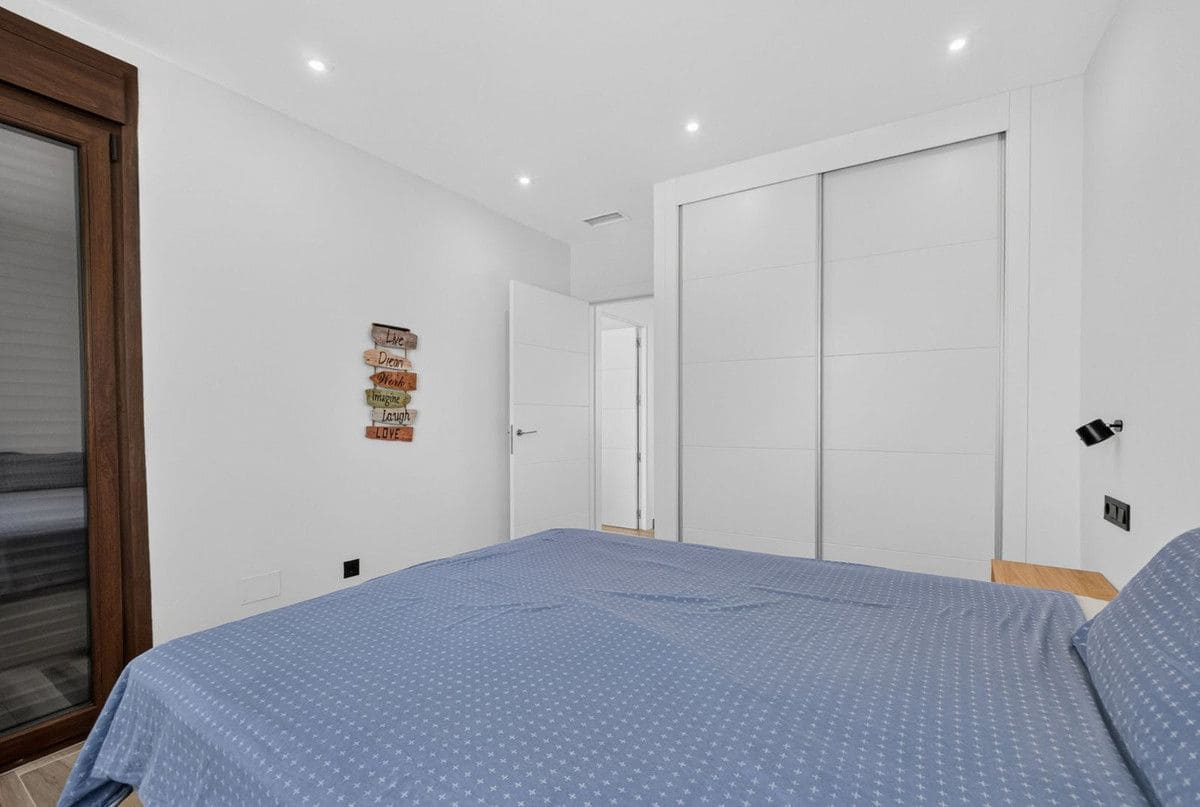 4 soverom Villa til salgs i Los Balcones med svømmebasseng - € 515 000 (Ref: 10028707)