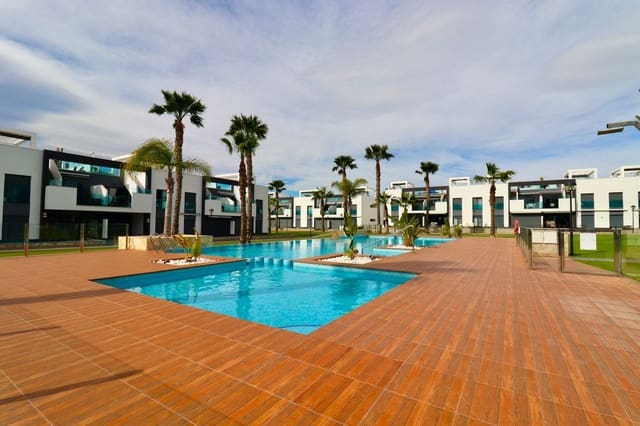 3 soveværelse Lejlighed til salg i Guardamar del Segura med swimmingpool - € 269.500 (Ref: 10028711)