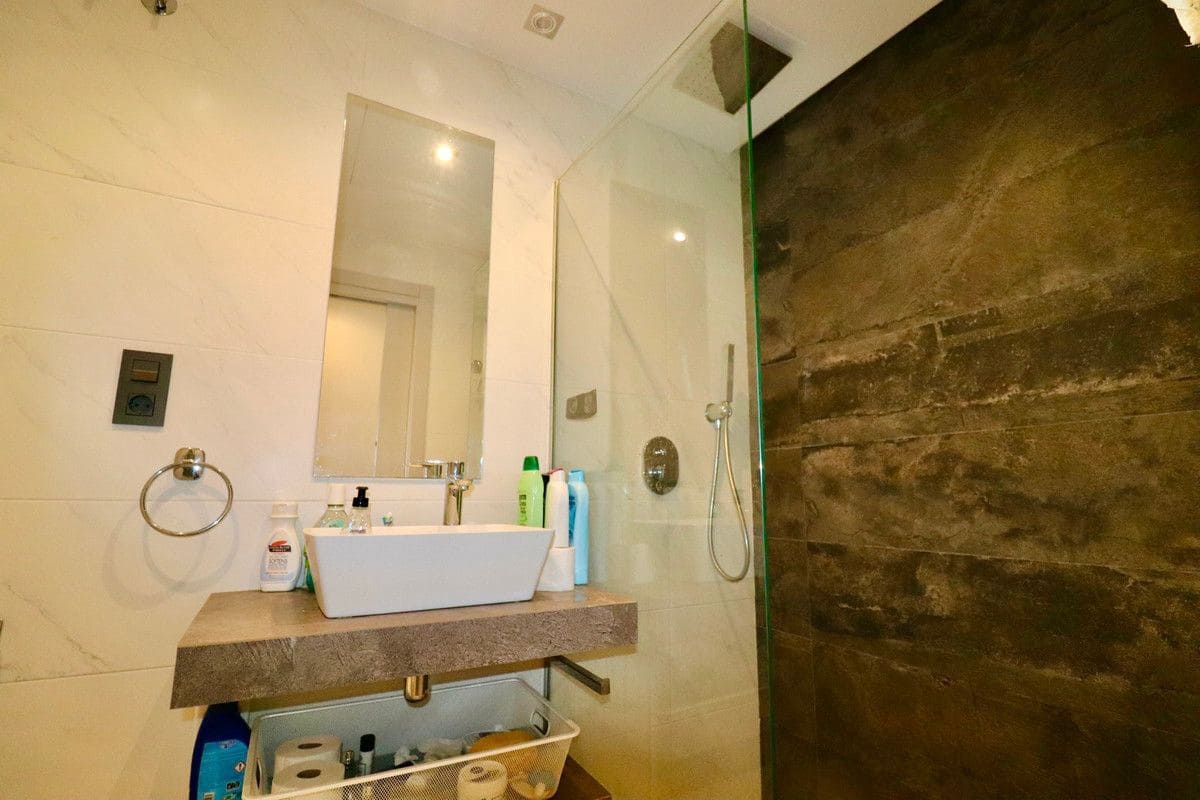 3 soveværelse Lejlighed til salg i Guardamar del Segura med swimmingpool - € 269.500 (Ref: 10028711)
