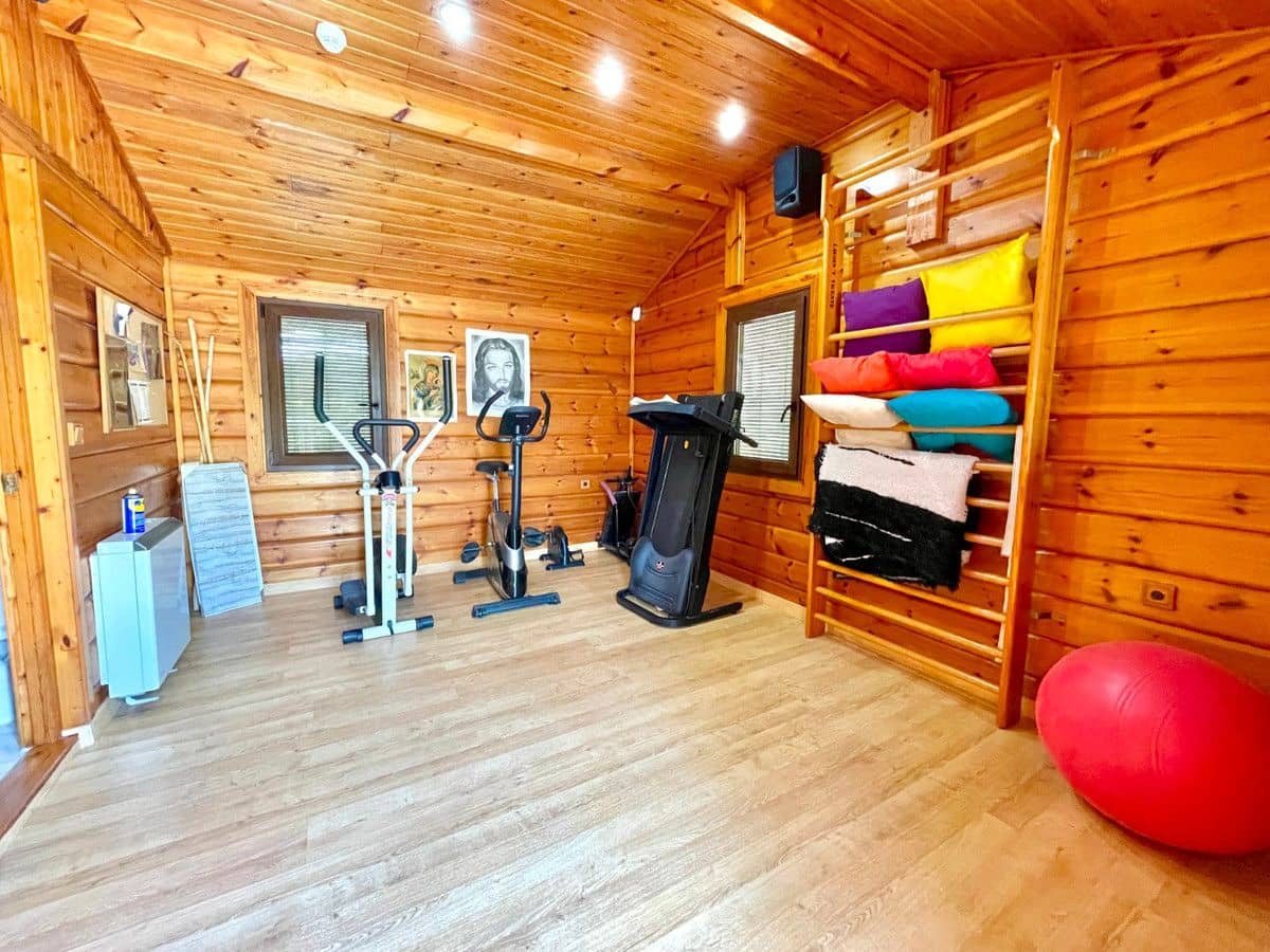 4 Zimmer Villa zu verkaufen in La Marina mit Pool - 476.000 € (Ref: 10028714)