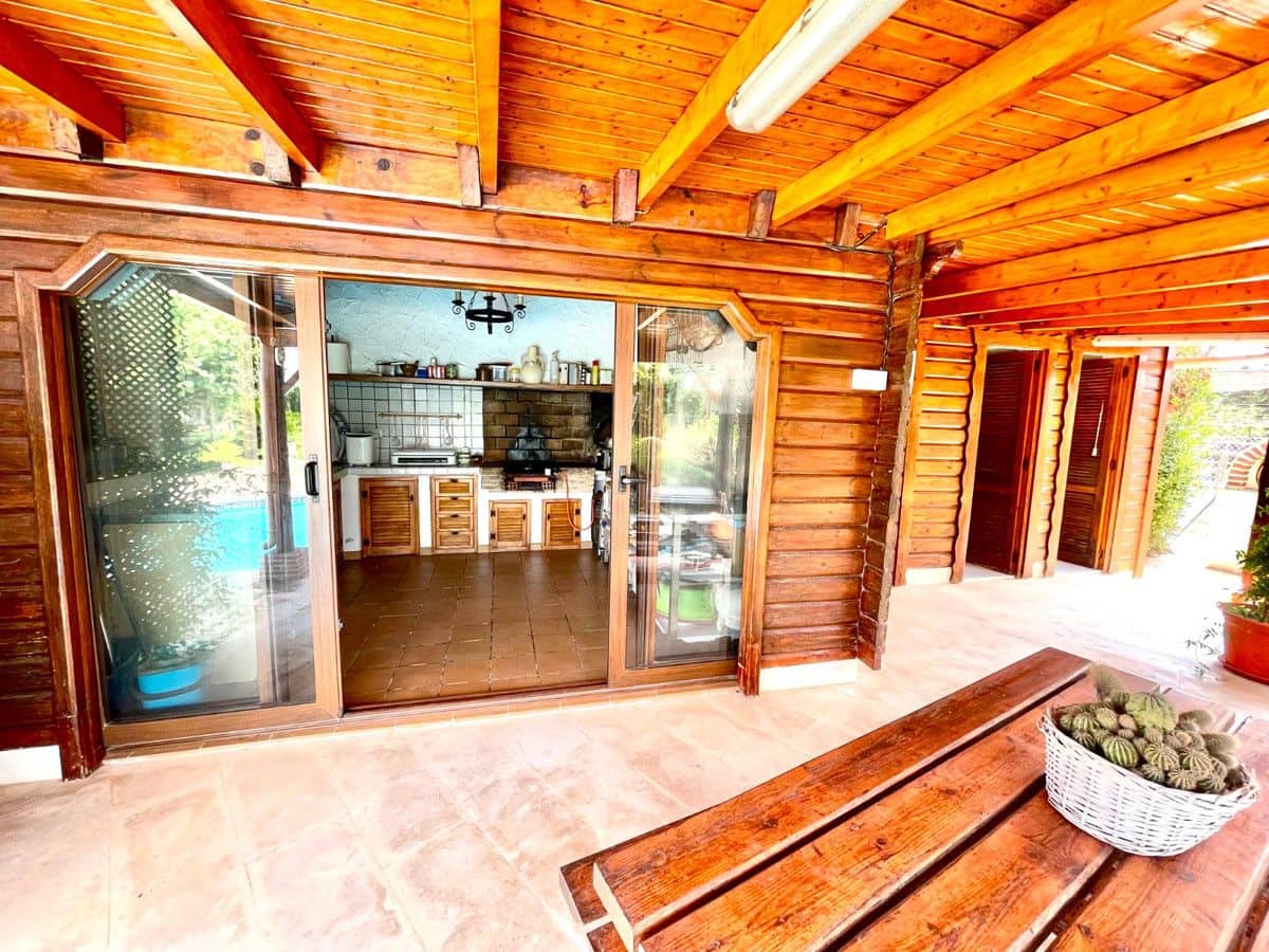 4 Zimmer Villa zu verkaufen in La Marina mit Pool - 476.000 € (Ref: 10028714)