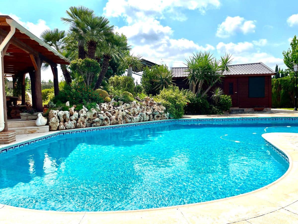 4 Zimmer Villa zu verkaufen in La Marina mit Pool - 476.000 € (Ref: 10028714)