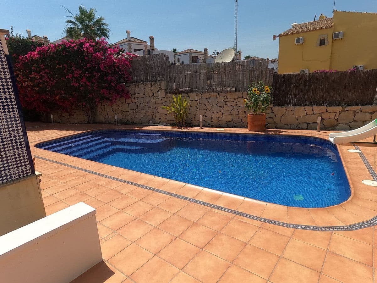 3 sovrum Villa till salu i Algorfa med pool - 449 995 € (Ref: 10028719)