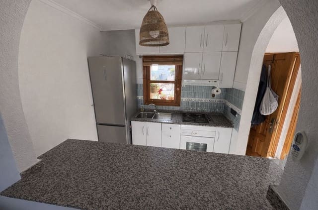3 soveværelse Rækkehus til salg i Rojales med swimmingpool - € 215.000 (Ref: 10028723)