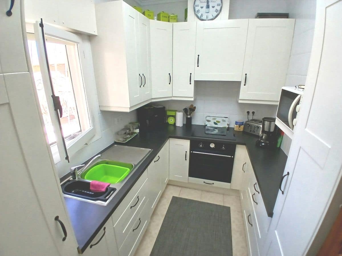 Chalet de 3 habitaciones en Orihuela Costa en venta con piscina - 364.950 € (Ref: 10028732)