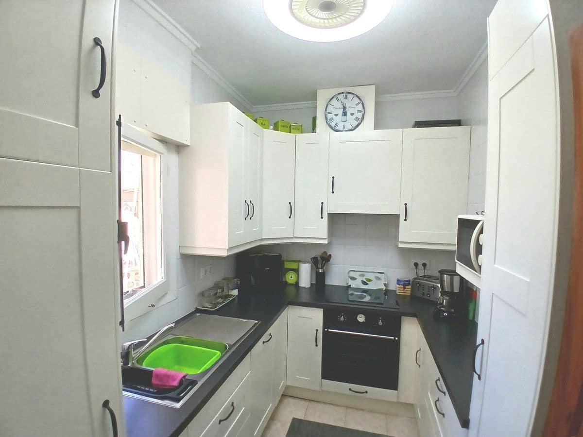 Chalet de 3 habitaciones en Orihuela Costa en venta con piscina - 364.950 € (Ref: 10028732)