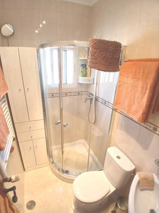Chalet de 3 habitaciones en Orihuela Costa en venta con piscina - 364.950 € (Ref: 10028732)