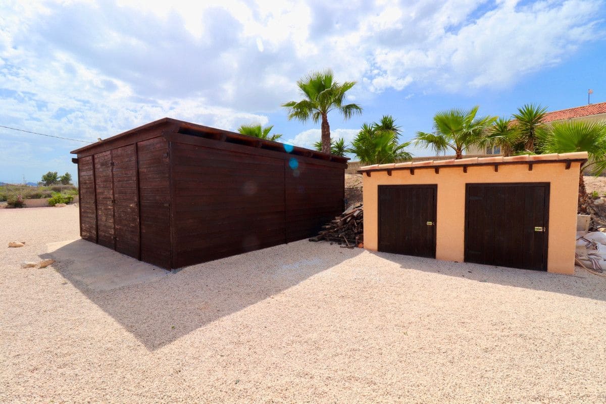 4 quarto Moradia para venda em Albatera com piscina - 540 000 € (Ref: 10028737)