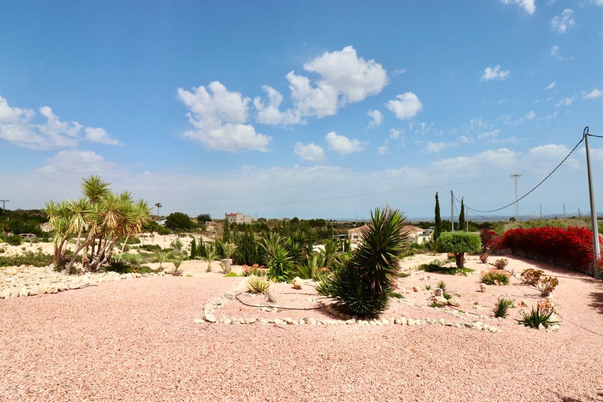 4 quarto Moradia para venda em Albatera com piscina - 540 000 € (Ref: 10028737)