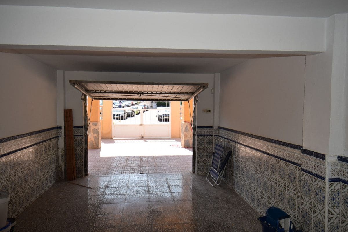 7 chambre Villa/Maison à vendre à Guardamar del Segura - 750 000 € (Ref: 10028746)