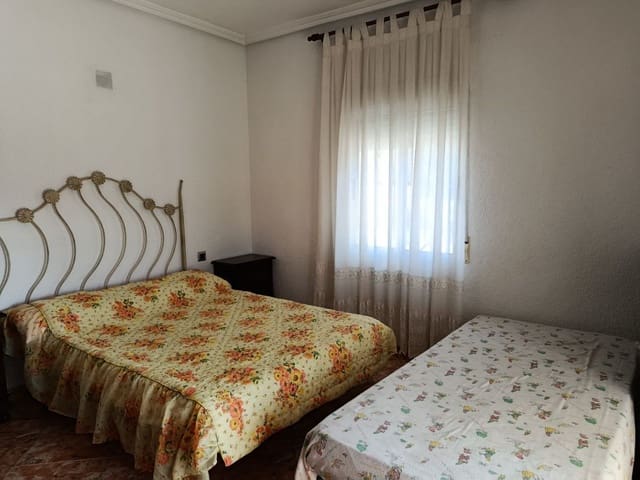 5 sypialnia Willa na sprzedaż w Elche / Elx z basenem - 319 900 € (Ref: 10028748)