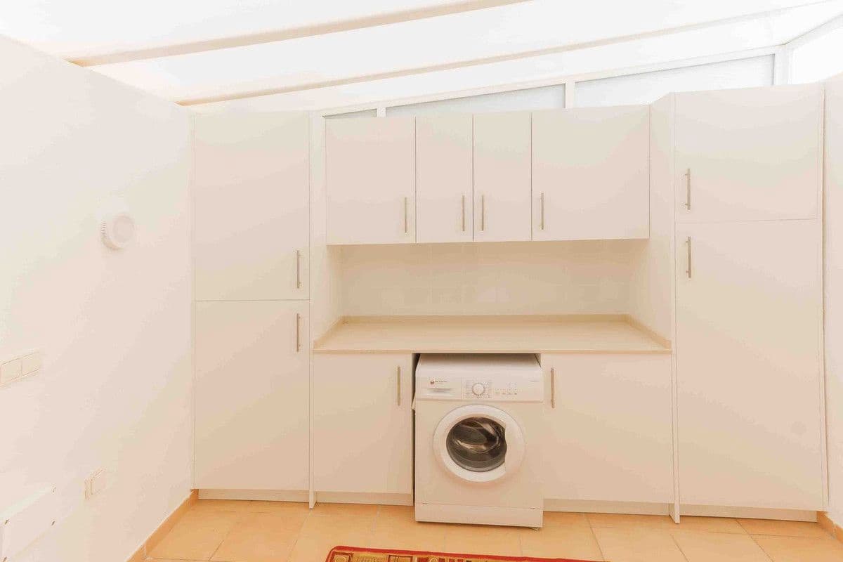 3 makuuhuone Huvila myytävänä paikassa Roda mukana uima-altaan - 529 950 € (Ref: 10028750)