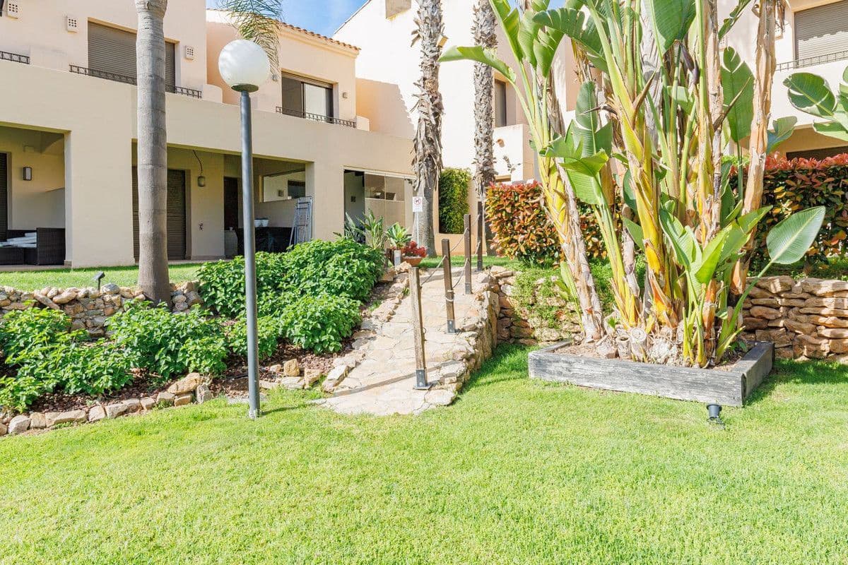 2 sovrum Hus till salu i Roda - 235 000 € (Ref: 10028752)
