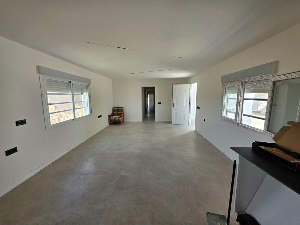 4 slaapkamer Finca/Landhuis te koop in Formentera del Segura - € 305.000 (Ref: 10028753)