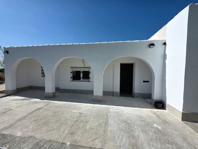 4 slaapkamer Finca/Landhuis te koop in Formentera del Segura - € 305.000 (Ref: 10028753)