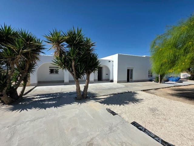 4 slaapkamer Finca/Landhuis te koop in Formentera del Segura - € 305.000 (Ref: 10028753)