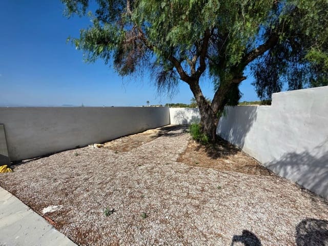 4 slaapkamer Finca/Landhuis te koop in Formentera del Segura - € 305.000 (Ref: 10028753)