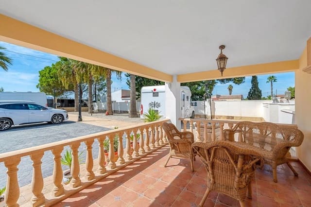 6 chambre Finca/Maison de Campagne à vendre à Almoradí avec piscine - 595 000 € (Ref: 10028754)