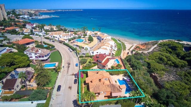7 bedroom Villa for sale in Campoamor, Orihuela - € 1,650,000 (Ref: 10028756)